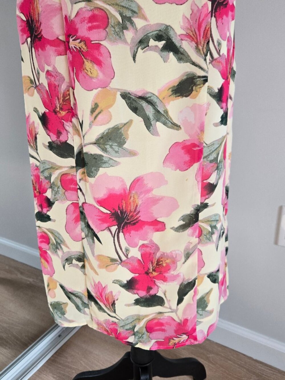 Lulus Harleigh Light Yellow Floral Halter Midi Dress Small Chiffon New With Tags - Picture 17 of 17
